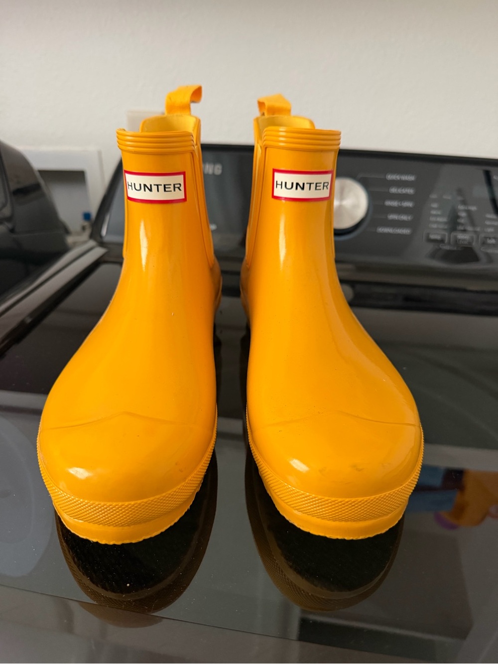 Hunter Yellow Gloss Chelsea Rain Boots